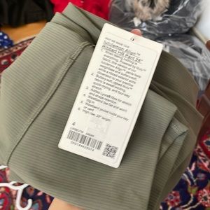 Lululemon Army Green Ribbed Sz 4 28”